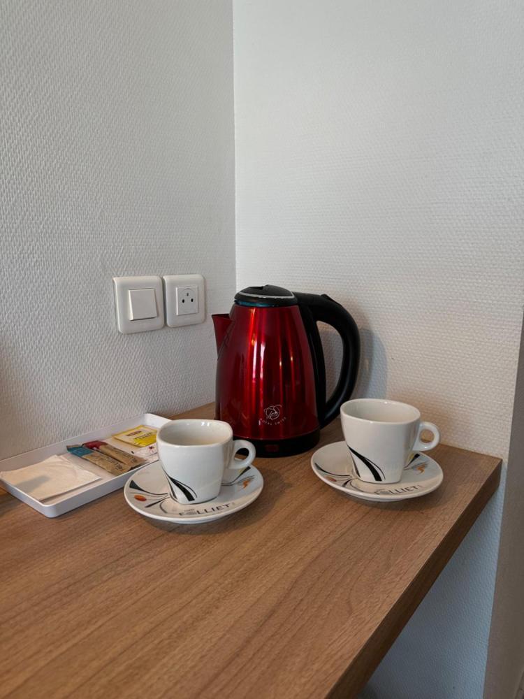 Brit Hotel Besancon L'Horloge Екстер'єр фото