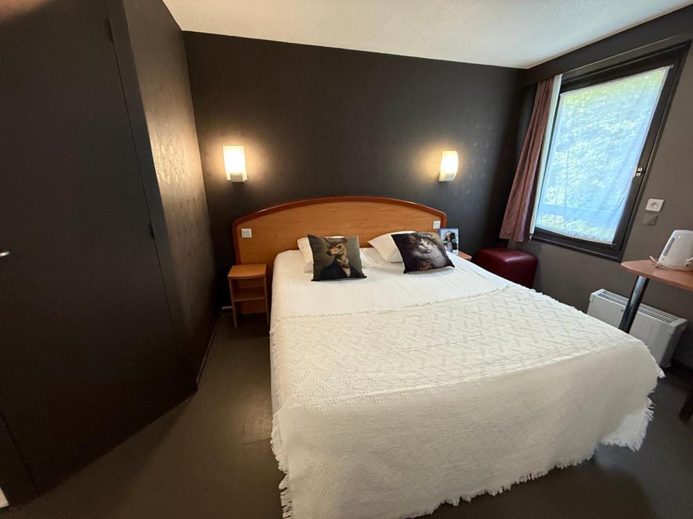 Brit Hotel Besancon L'Horloge Екстер'єр фото